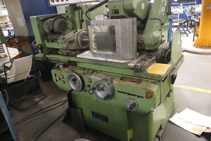 Jones & Shipman - Rundschleifmaschine Model: 1074